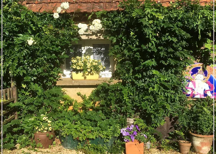 Private Pool With Stunning Views Of The Chateau!! Old Barn * Rouffignac Saint-Cernin